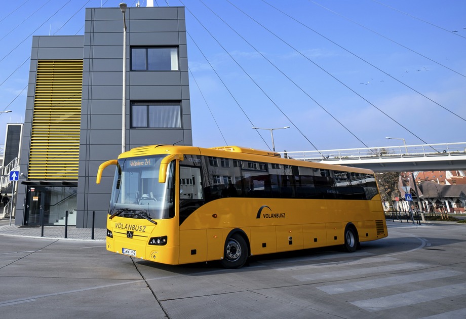 Újabb 2 évig szolgáltathat a Volánbusz, így újabb 2 évet csúszhat a piacnyitás 1 Credobus Inovell 12 1804 ok2