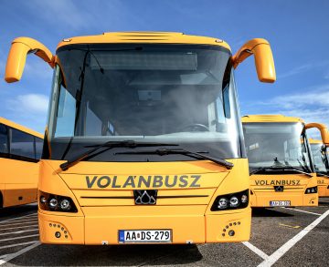 Száz új Credobus Inovellt állított forgalomba a Volánbusz országszerte