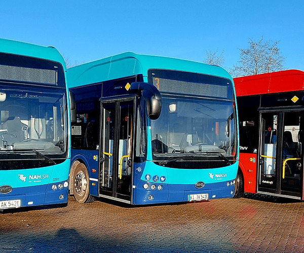 Komáromban gyártott BYD villanybuszokat állít forgalomba a DB Regio Bus