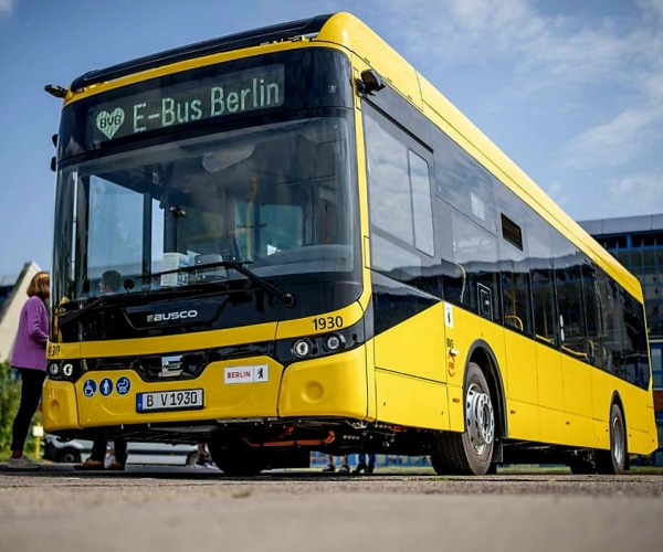 Késve érkeznek, és problémák is vannak Berlin Ebusco villanybuszaival