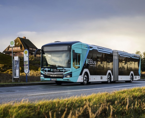 Öt villanyhajtású MAN állt forgalomba Németország legnagyobb északi-tengeri szigetén