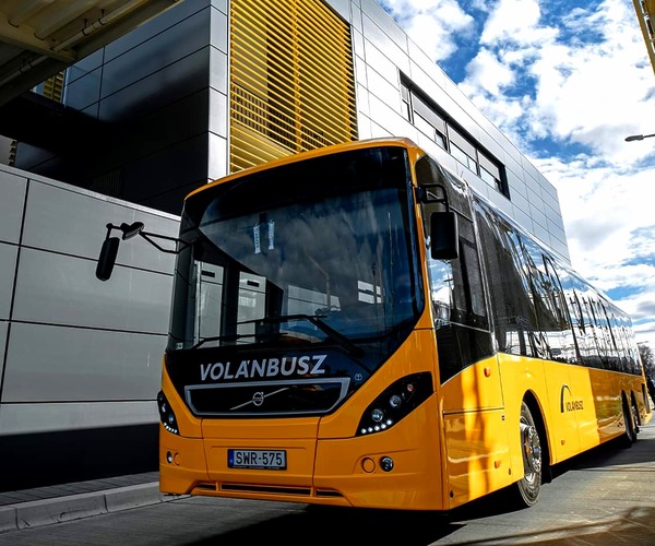 Újra nekifut a kormány a helyközi buszközlekedési szolgáltatás megpályáztatásának