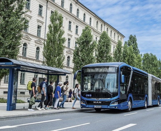 2030-tól kivezetnék a belső égésű motorral szerelt városi buszokat az EU piacáról
