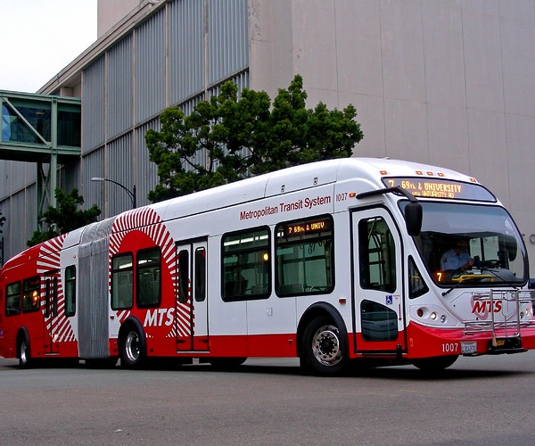 A First Transit felvásárlásával a Transdev vált Észak-Amerika vezető mobilitási szolgáltatójává