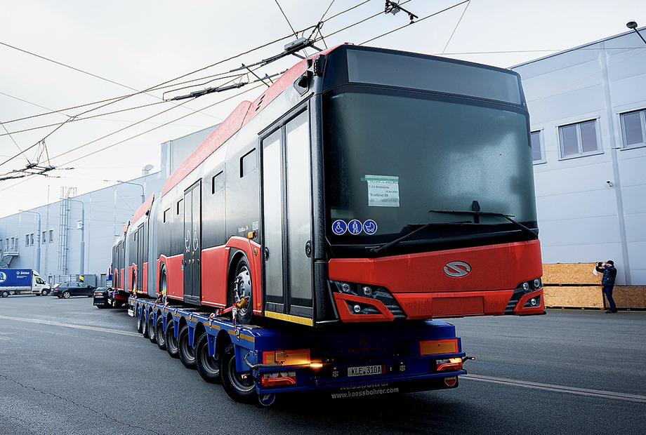 Szuperhosszú trolibuszok Pozsonynak és Prágának