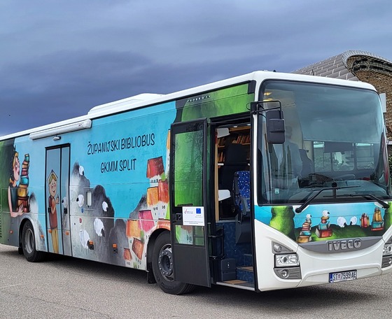 Könyvtárbuszokat szállít Horvátországba az Iveco Bus