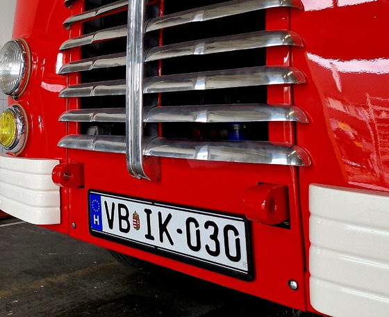 Megszépült a „Nejlon Piroska” – újabb felújított járműlegenda mutatkozik be Hatvanban