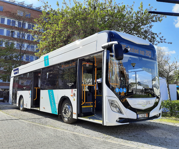 Idén is volt buszos látnivaló a BME KMSZ Szakmai Napján