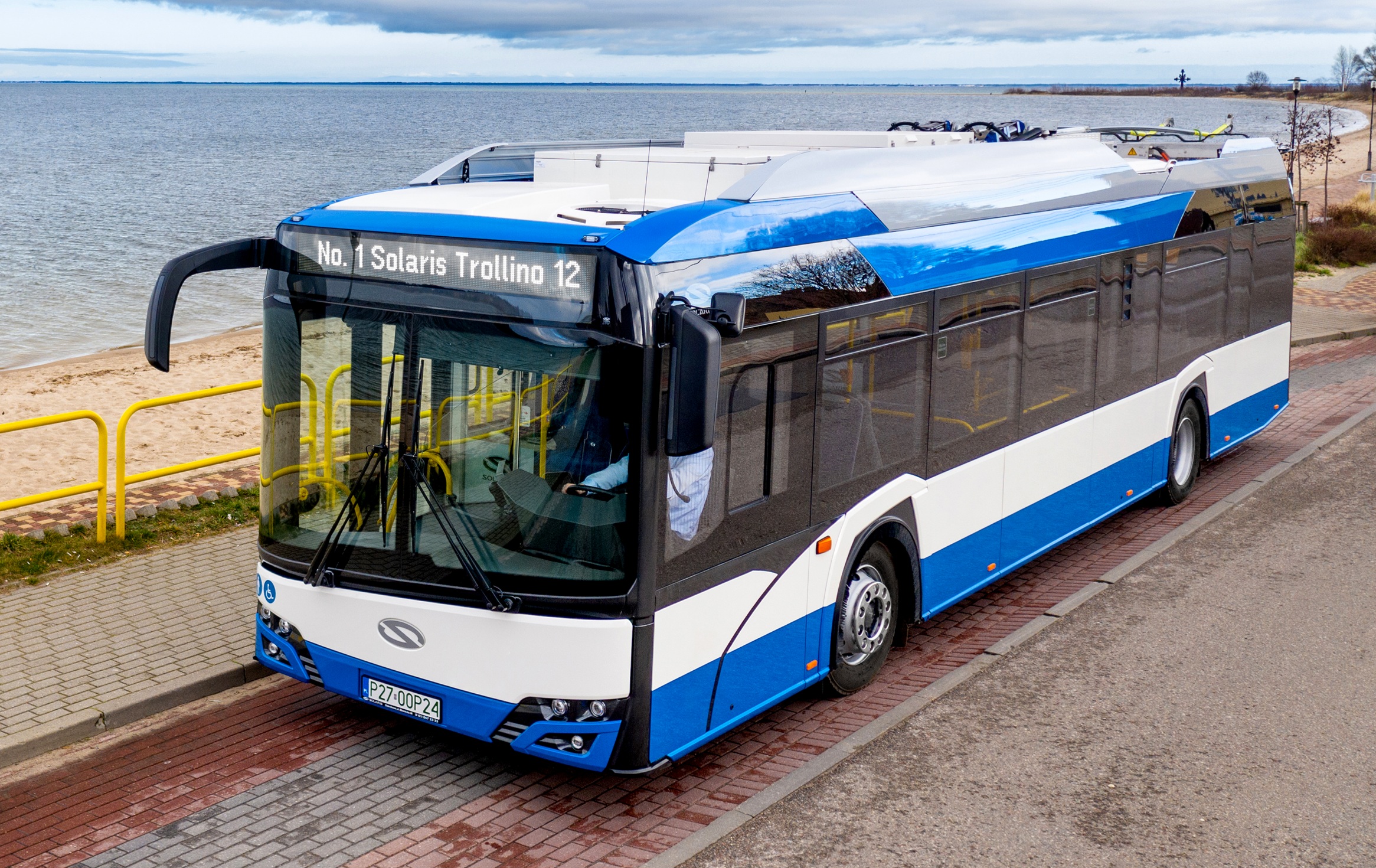 Már 2024 első negyedévében megérkezik Bukarest 100 darabos Solaris troli-flottája