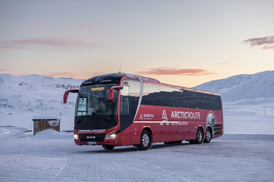 p bus eot lionscoach bussring norway 02