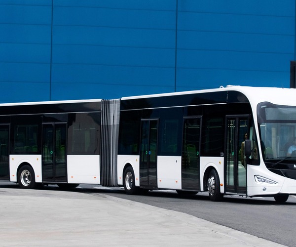 Ötven csuklós villanybusz érkezik jövőre Brémába