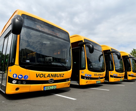 Átadták a Volánbusz vadonatúj BYD-flottájának első szériáját Zalaegerszegen