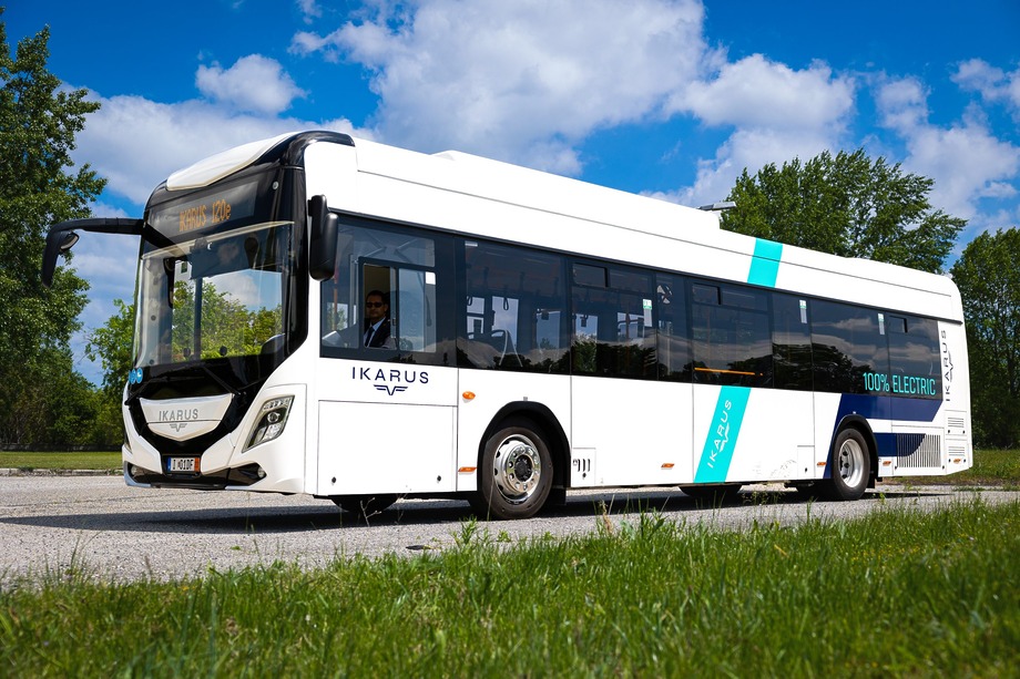 Két, az Ikarus által is megpályázott villanybusz-tendert is visszavontak Lengyelországban