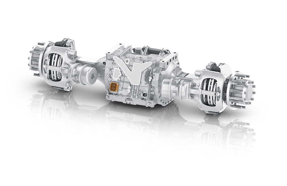 ZF AxTrax 2 318 ProductVisual LongShot1 cimlapkep