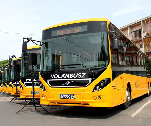 Volvo 8900-asok váltják Szeged környékén a kiöregedett háromtengelyes buszokat