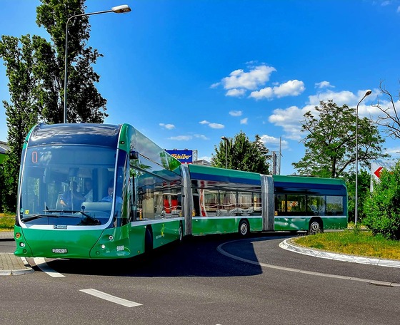 Villamos helyett már duplacsuklós e-buszokban gondolkozik Wiesbaden