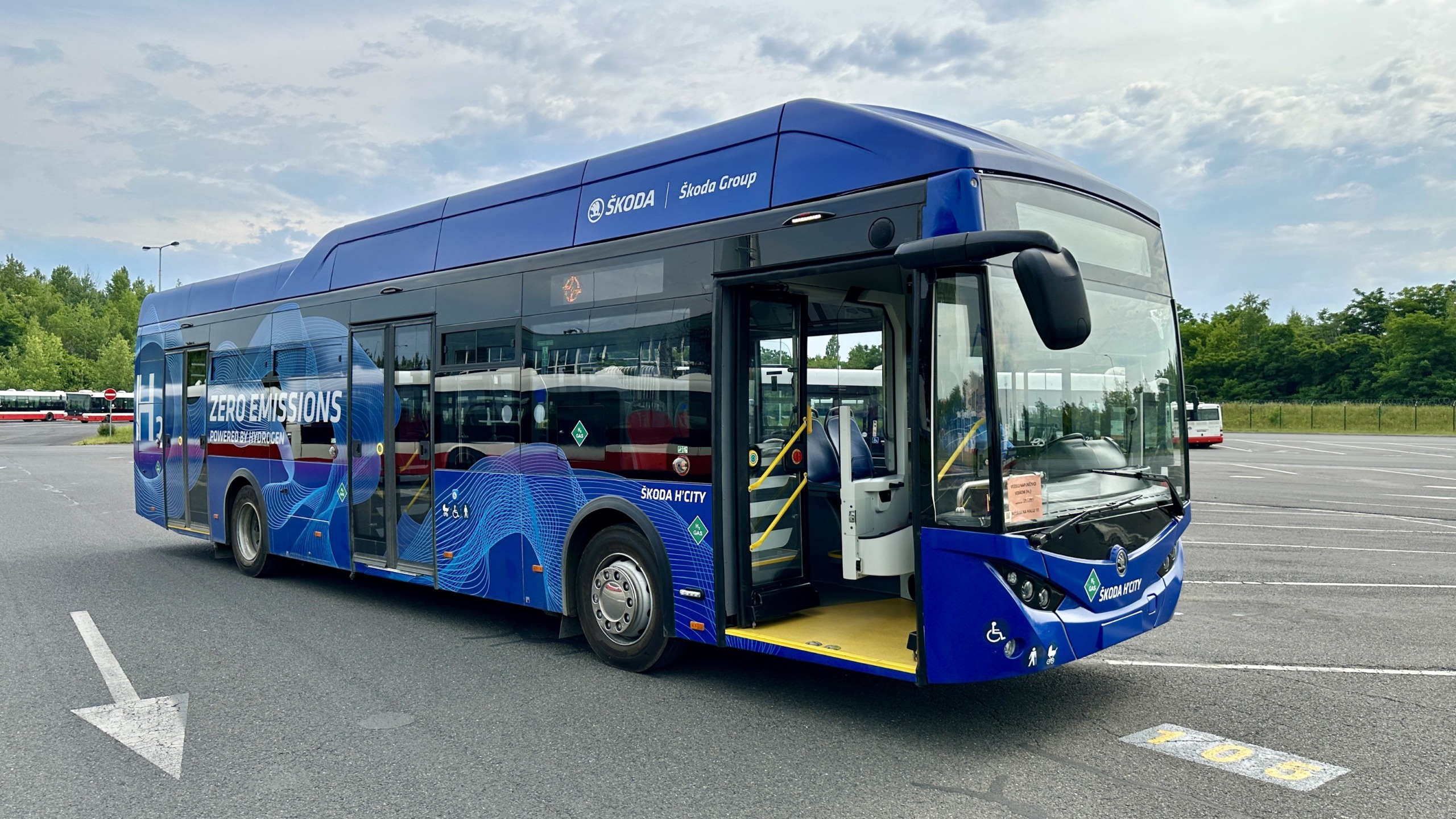Kétéves tesztre érkezett Prágába a Škoda H'City hidrogénbusza