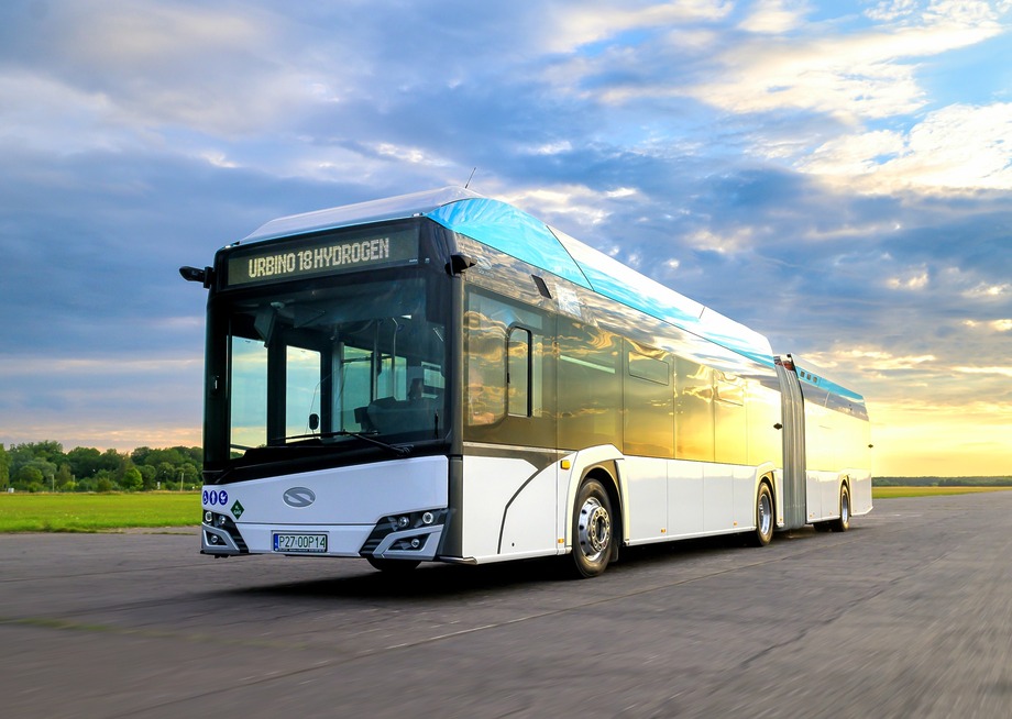 Közel 100 darab üzemanyagcellát rendelt a Solaris a kanadai Ballardtól