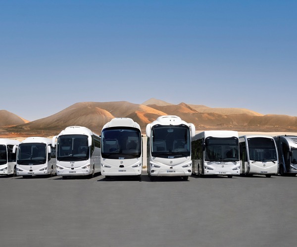 A Busworld Europe 2023 kiállításon debütál az Irizar hidrogénhajtású turistabusza