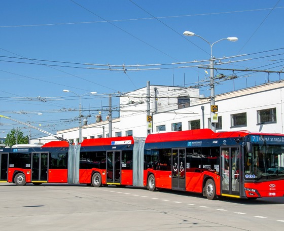 Zöld utat kaptak a pozsonyi duplacsuklós Solaris Trollinók