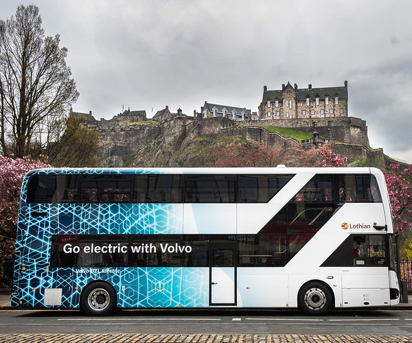 Volvo alvázra szerelt emeletes MCV villanybuszok érkeznek jövőre Skócia fővárosába