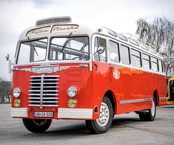 Nosztalgiajáratok egész sorát indítja ősszel a Volánbusz