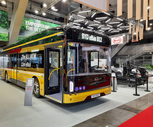 Busworld Europe 2023: a BYD új villanybusza feladja a leckét a konkurenciának