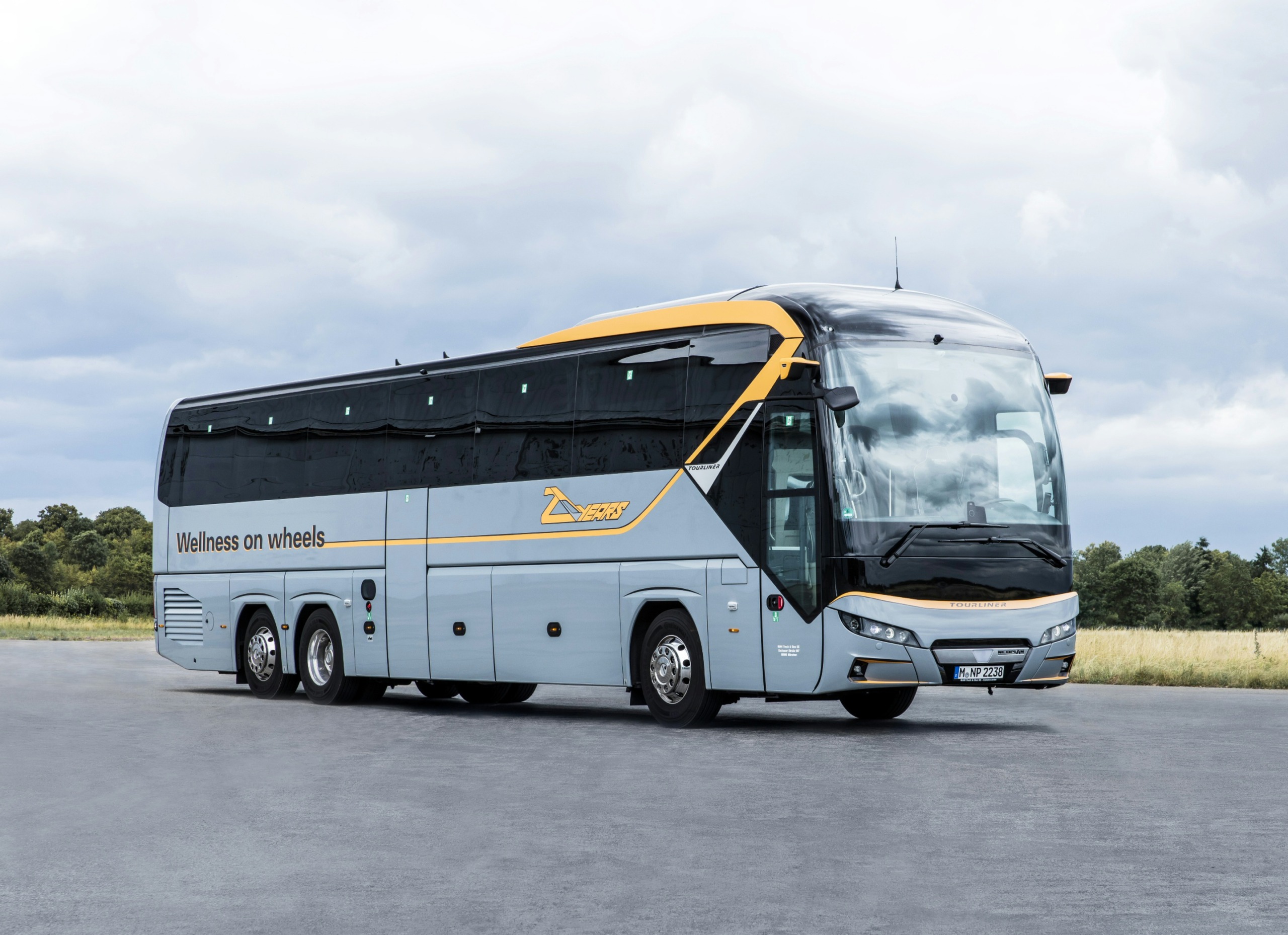 Neoplan Tourliner
