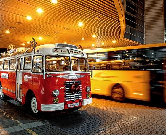 Az ország legidősebb Ikarusa fogadja a Volánbusz utasait Budapesten