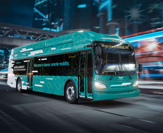 A kaliforniai SamTrans 108 új hidrogénbuszt vásárol a New Flyertől