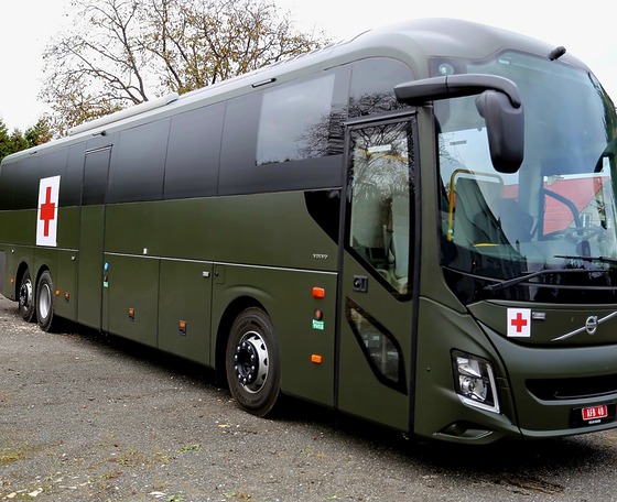 Norvégia öt háromtengelyes Volvo 9700-as katonai mentőbuszt adományoz Ukrajnának