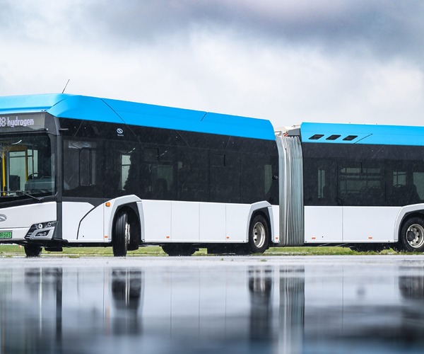 Az üzemanyagcellás autóbuszok továbbra is „réstermékek” maradhatnak