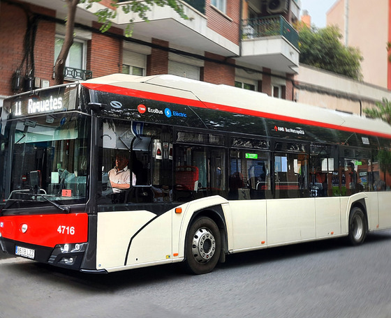 Harmincnyolc Solaris hidrogénbusszal bővíti alternatív hajtású flottáját a TMB Barcelona