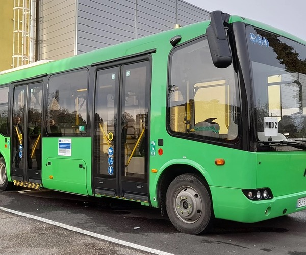 Forgalomba álltak Dunaszerdahely „ismerős” elektromos midibuszai