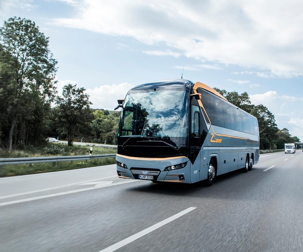 Az MAN hazai képviselete szerint a távolsági buszok piaca idén elérheti a pandémia előtti szintet