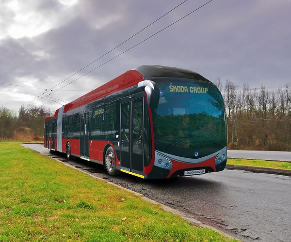 Škoda 33 Tr csuklós trolibuszokat vásárol České Budějovice