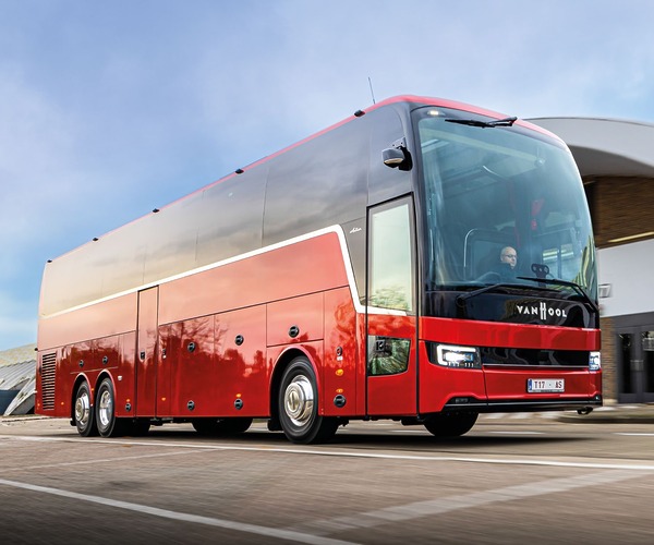 Buszgyártás és családi drámák – a Van Hool felemelkedése és bukása