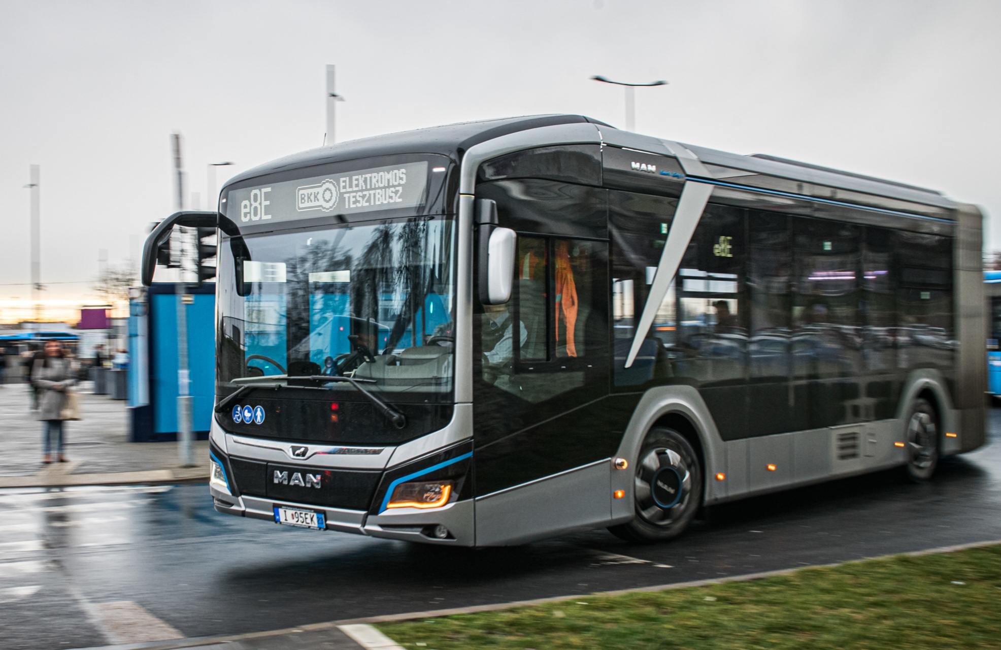 Megvannak a pályázók a BKK csuklós és midi villanybuszos üzemeltetési pályázataira