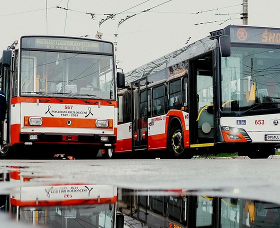 Elbúcsúztak az utolsó Škoda 15 Tr trolik Ústí nad Labemtől