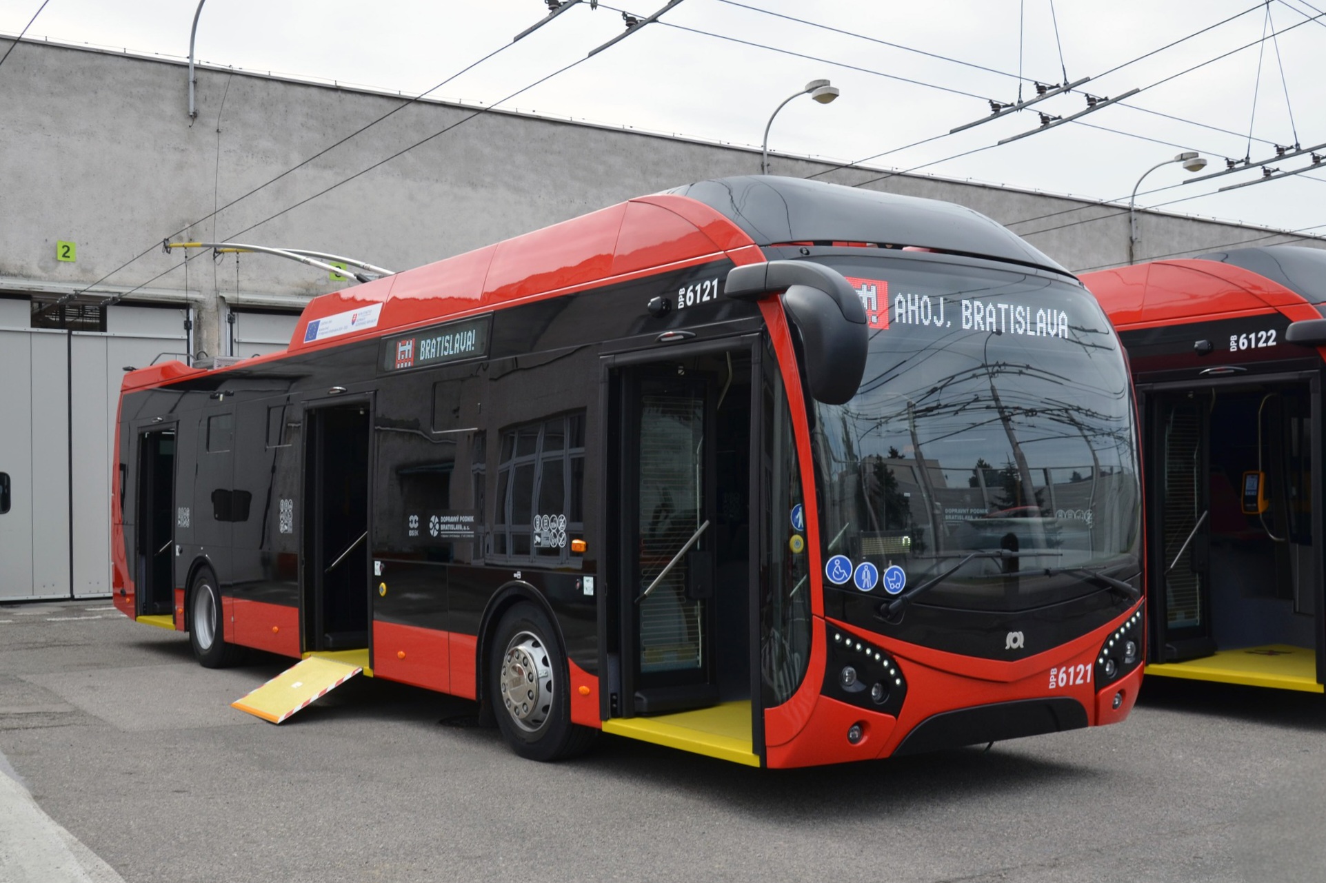 Tizenegy SOR TNS trolibusz áll forgalomba Pozsonyban