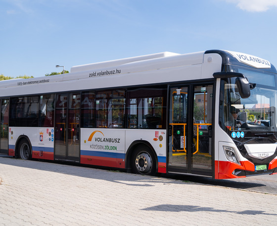 Bővíti hálózatát és csökkenti a nyugdíjasbérletek árait Székesfehérváron a Volánbusz
