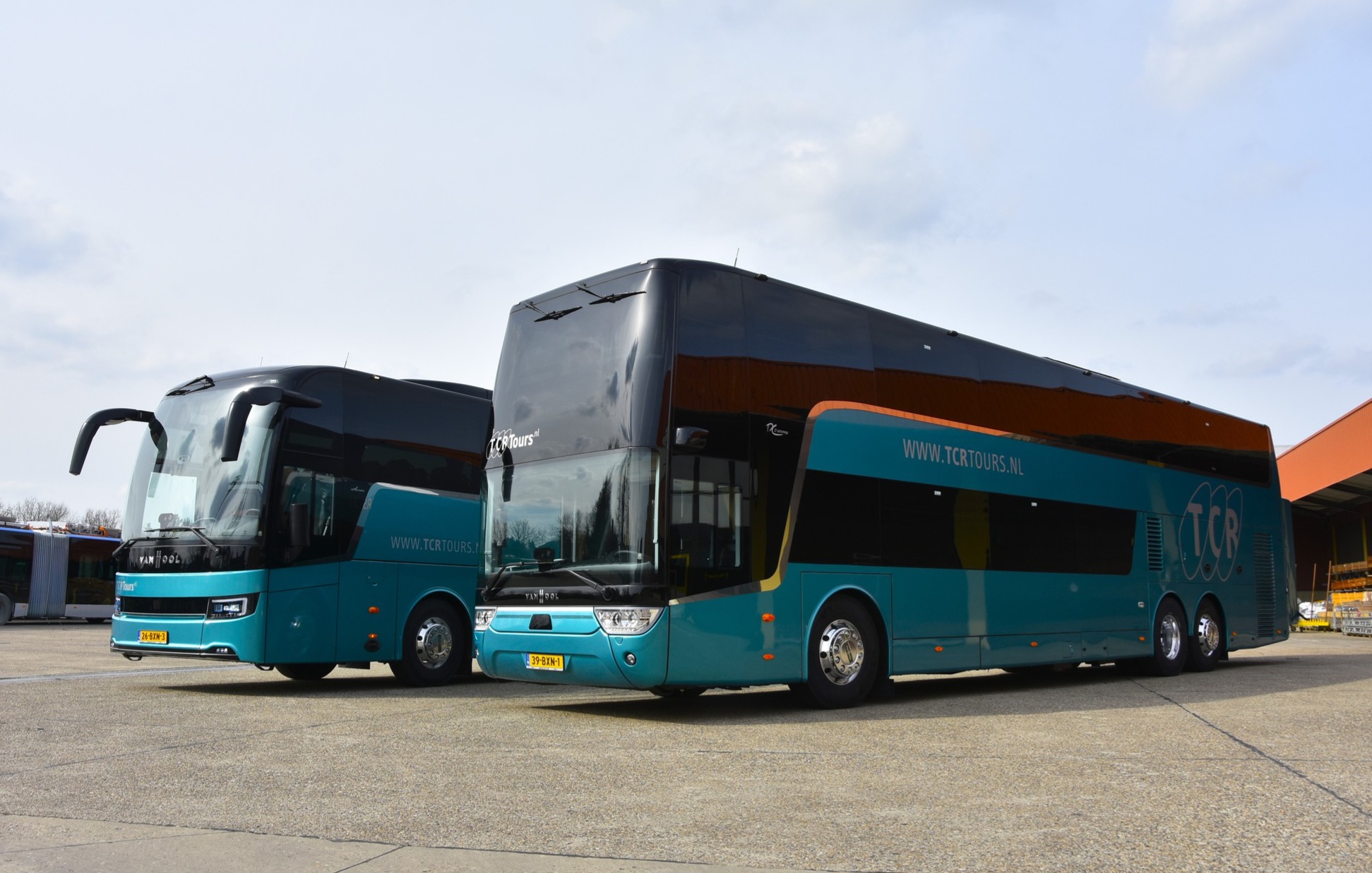 A konkurencia kezére kerül a mai nappal hivatalosan is csődbe ment Van Hool 3 432783967 814989414001213 8950266024987156496 n 1