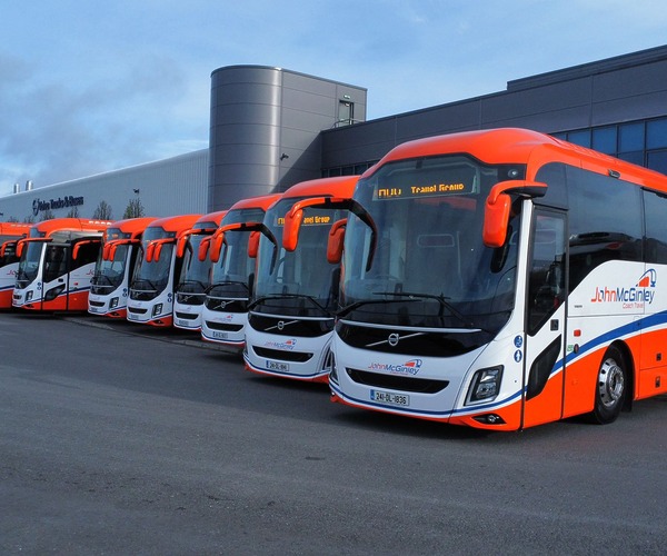 Tíz darab Volvo 9700-assal bővítette flottáját a McGinley Coach Travel