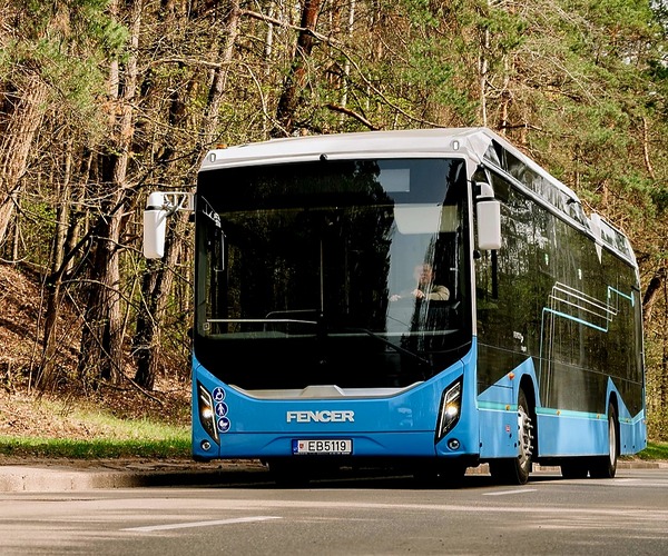 Újabb kínai elektromos busz debütál az európai piacon