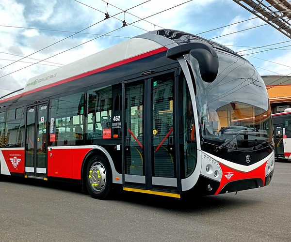 Ismét Škoda-SOR trolikat vásárol Pardubice