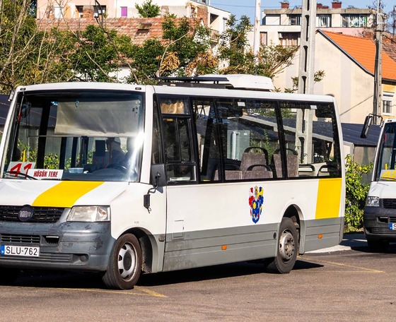 Visszavonta helyi autóbuszos közszolgáltatásának megújítására kiírt pályázatát Hódmezővásárhely