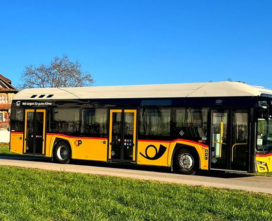 Hét év után újra hidrogénbuszt tesztel a svájci PostAuto