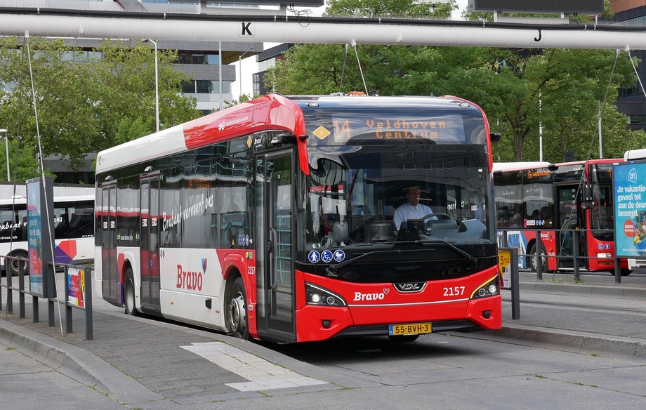 2023 07 30 Station Eindhoven Centraal Bravo 2157 lijn 14 Veldhoven Centrum