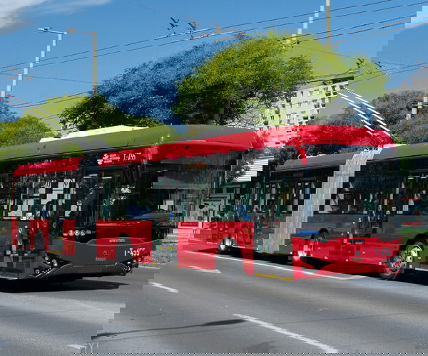 Megújul a teljes szegedi Ikarus-Škoda flotta