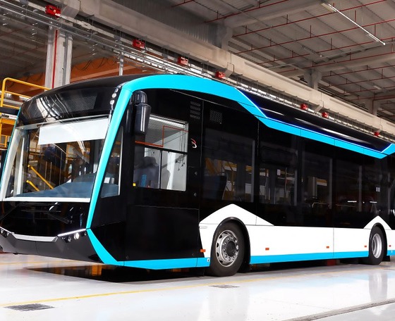 A török Bozankaya győzelmével zárult Prága 70 darabos trolitendere